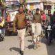 दमोह में पुलिस हांकती नजर आई गाय, वजह जानकर चौंक जाएंगे, देखें वायरल VIDEO