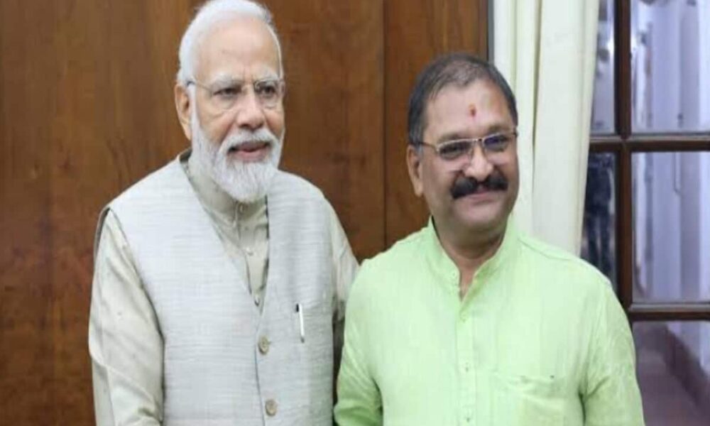 छत्तीसगढ़ के संसद को पाकिस्तान से आया फोन, मिली उठा लेने की धमकी