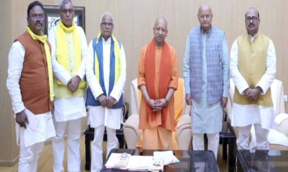 UP Top News Today 22 February CM Yogi Adityanath BJP Mission 2024 Rahul Gandhi Bharat Jodo Nyay Yatra Congress Akhilesh Yadav SP