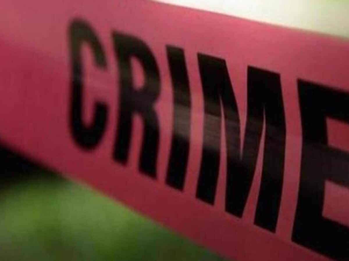 दुष्कर्म पीड़िता पर फायरिंग, गंडासे से किया वार, गंभीर हालत में जयपुर रेफर दुष्कर्म पीड़िता पर फायरिंग, गंडासे से किया वार, गंभीर हालत में जयपुर रेफर