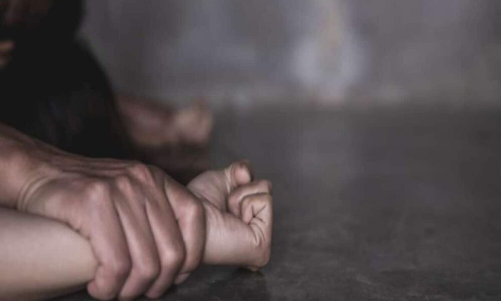 rajasthan crime news gang rape with a woman in alwar – खुले में शौच के लिए गई महिला से गैंगरेप, पंचायत ने माना दोषी, आरोपी बोले