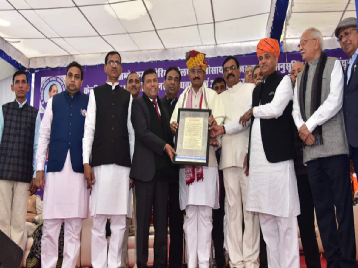 जयपुर में SC-ST मंत्रियों-विधायकों का सम्मान समारोह आयोजित, भजनलाल सरकार से की ये मांग जयपुर में SC-ST मंत्रियों-विधायकों का सम्मान समारोह आयोजित, भजनलाल सरकार से की ये मांग