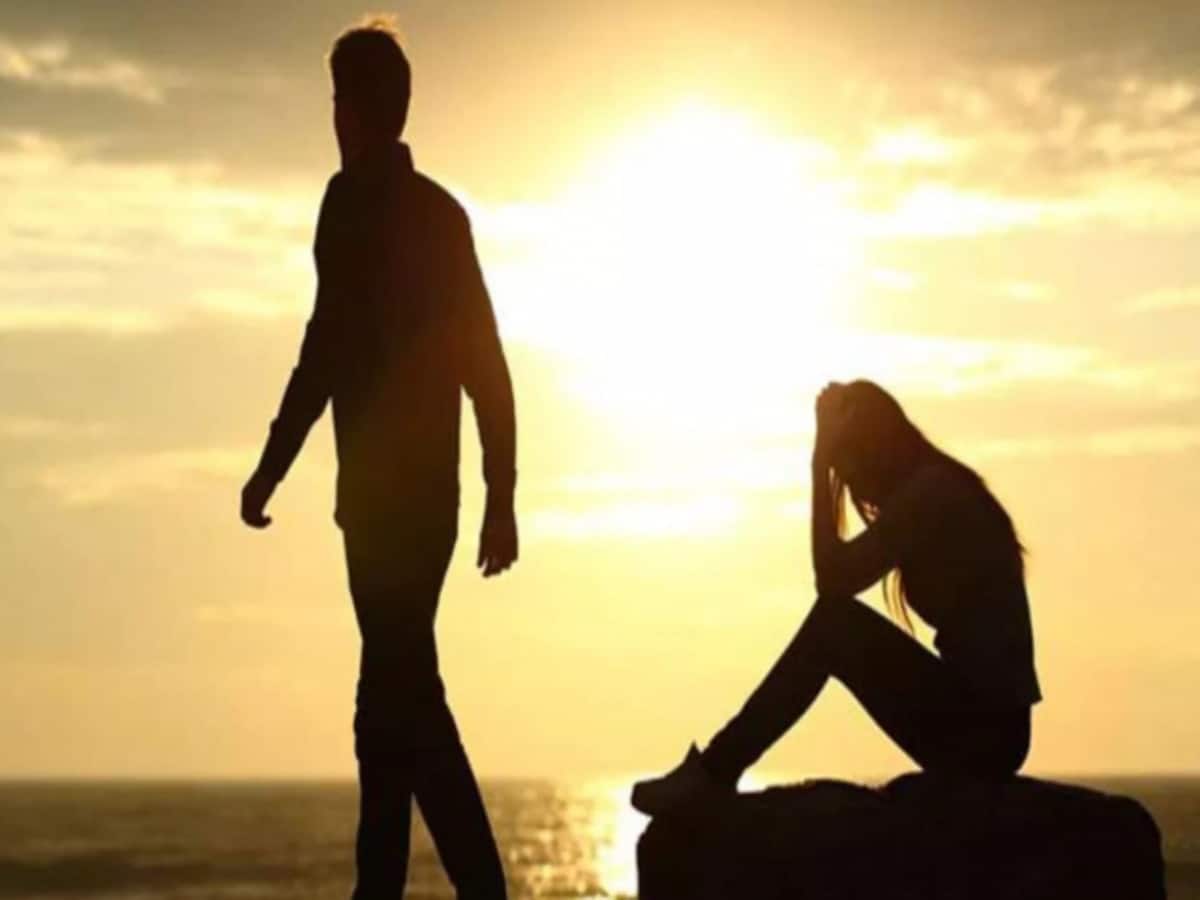 जिस प्यार की खातिर बदली काया, उसने 'सॉरी' बोल तोड़ा रिश्ता; बताई ऐसी वजह जो सोचा नहीं था जिस प्यार की खातिर बदली काया, उसने 'सॉरी' बोल तोड़ा रिश्ता; बताई ऐसी वजह जो सोचा नहीं था