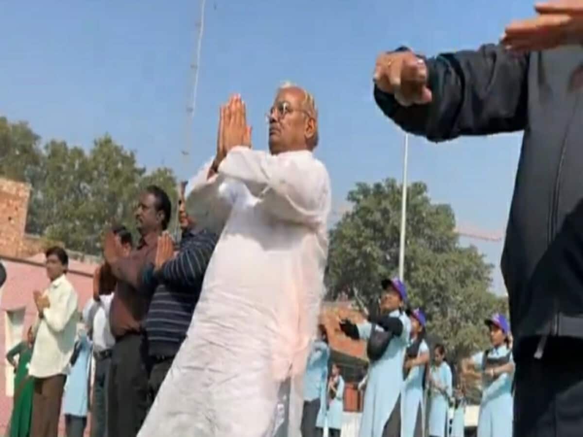 Surya Namaskar: Amidst controversy and protest Surya Namaskar in schools of Rajasthan court also decided in favor of the government Surya Namaskar: Amidst controversy and protest Surya Namaskar in schools of Rajasthan court also decided in favor of the government