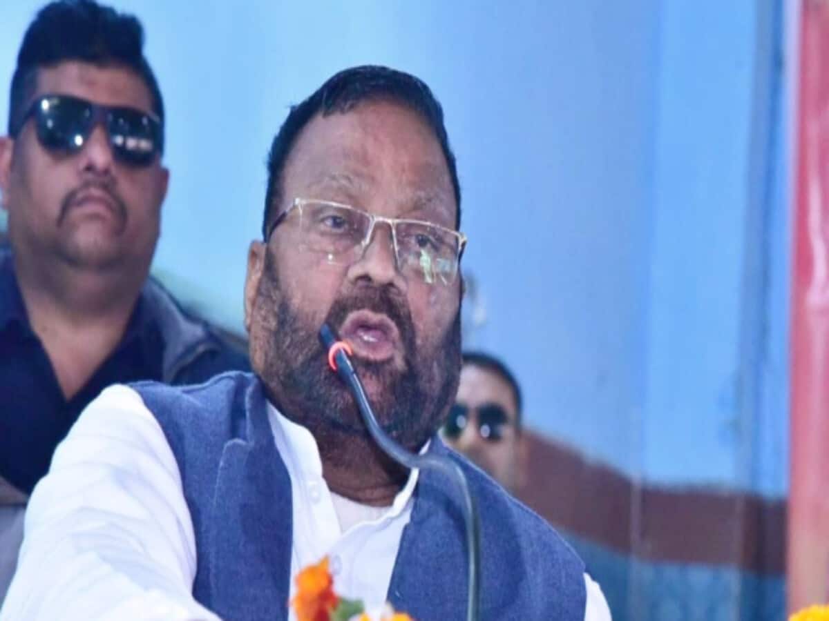 ghaziabad news court order against Swami Prasad Maurya on run case know allegations ghaziabad news court order against Swami Prasad Maurya on run case know allegations