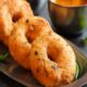 Recipe: पोहे और सूजी से बनाएं टेस्टी भाप वाले वड़े, रेसिपी है आसान