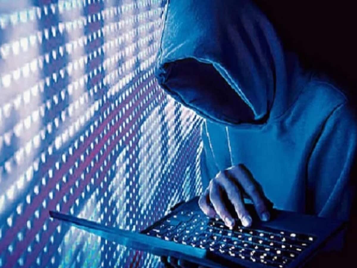 deputy registrar of iit also became victim of fake trading app fraud of rs 62 lakhs deputy registrar of iit also became victim of fake trading app fraud of rs 62 lakhs