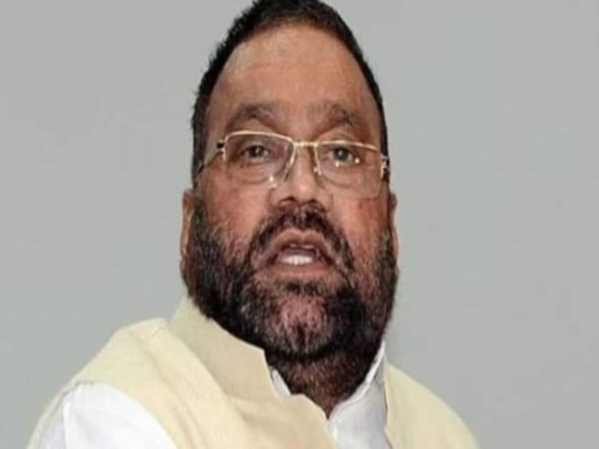 पूर्व मंत्री स्वामी प्रसाद मौर्य के खिलाफ मुकदमा दर्ज, CAA लागू होने के बाद मोदी सरकार पर कसा था तंज पूर्व मंत्री स्वामी प्रसाद मौर्य के खिलाफ मुकदमा दर्ज, CAA लागू होने के बाद मोदी सरकार पर कसा था तंज