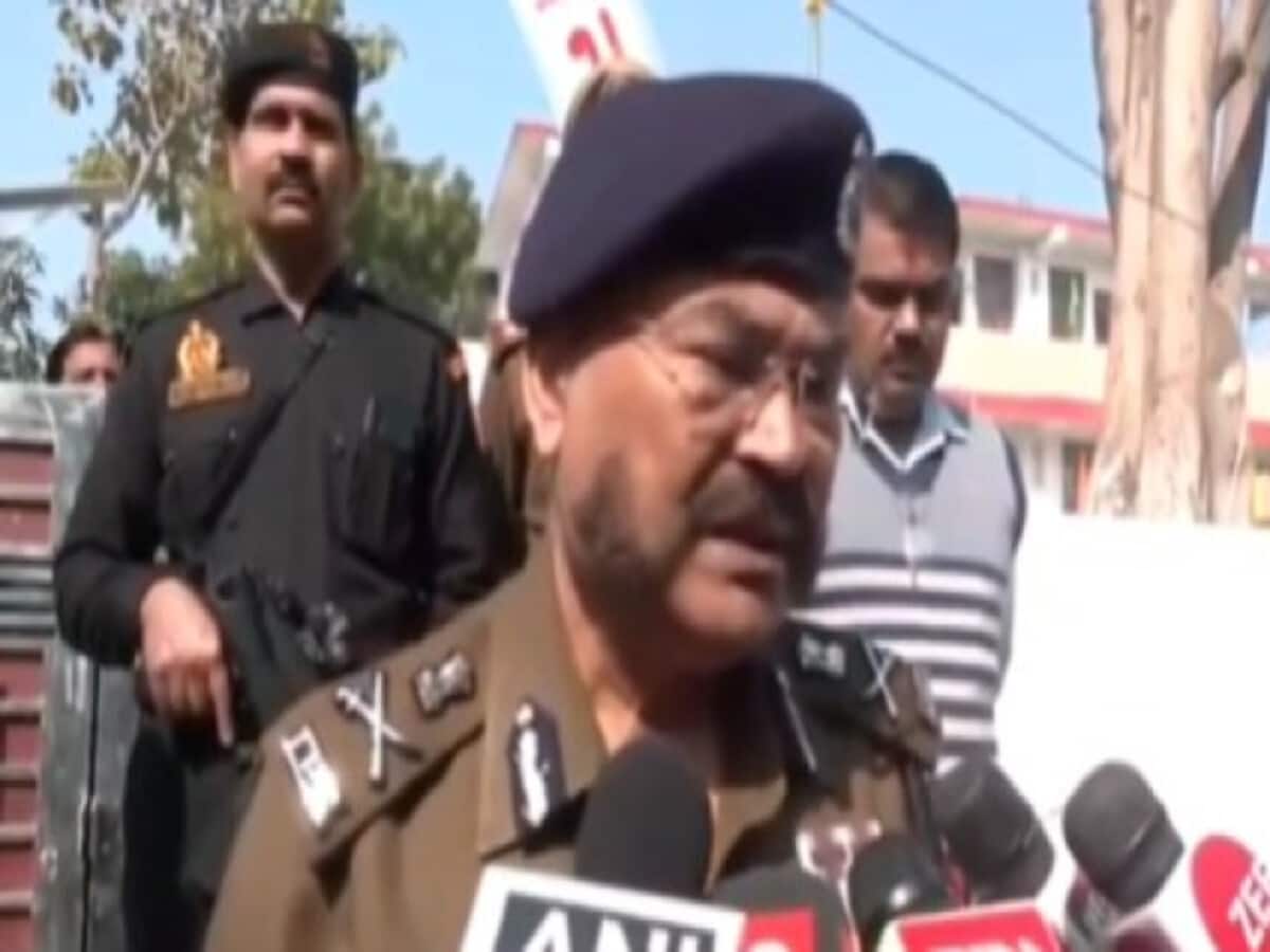 लोकसभा चुनाव 2024: सख्ती से लागू हो आदर्श चुनाव आचार संहिता, यूपी डीजीपी का आदेश लोकसभा चुनाव 2024: सख्ती से लागू हो आदर्श चुनाव आचार संहिता, यूपी डीजीपी का आदेश