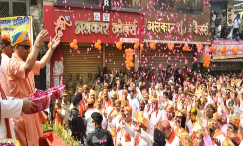 up top news today 26 march holi in gorakhpur yogi adityanath lok sabha election nomination akhilesh mayawati rahul