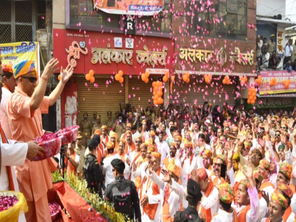 up top news today 26 march holi in gorakhpur yogi adityanath lok sabha election nomination akhilesh mayawati rahul up top news today 26 march holi in gorakhpur yogi adityanath lok sabha election nomination akhilesh mayawati rahul