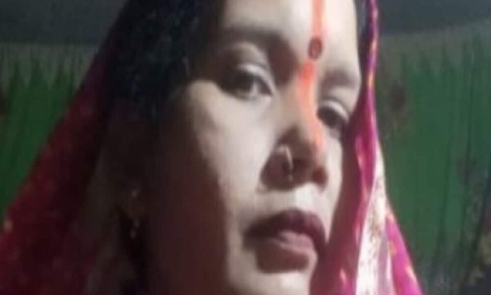 urine pipe was also sealed along with the uterus negligence of doctors took the woman life