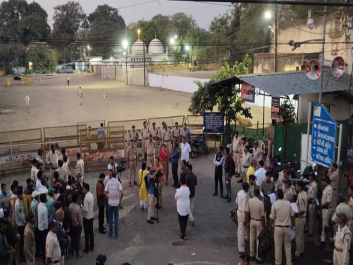 भोजशाला सरस्वती मंदिर था, बाद में इस्लामिक मस्जिद में बदला गया: पूर्व ASI अधिकारी भोजशाला सरस्वती मंदिर था, बाद में इस्लामिक मस्जिद में बदला गया: पूर्व ASI अधिकारी