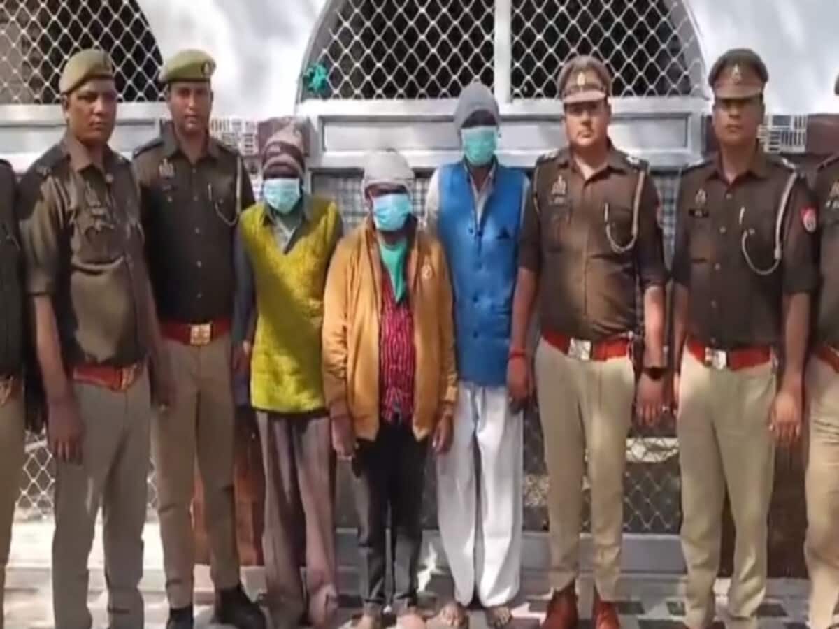 Bijnor boyfriend severed head of girlfriend from her body by cutting it with a knife Bijnor boyfriend severed head of girlfriend from her body by cutting it with a knife