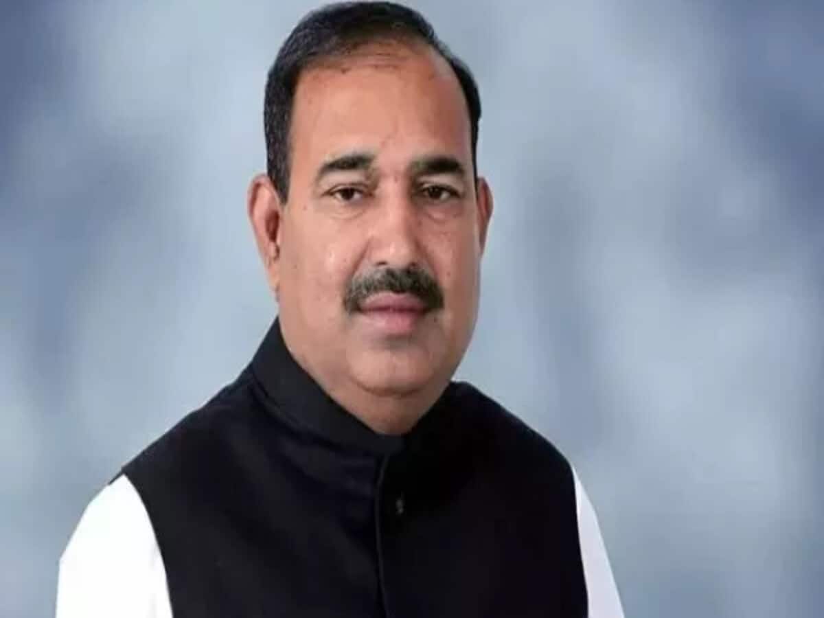 लोकसभा चुनाव के ऐलान से पहले MP में BJP को झटका, राज्यसभा सांसद अजय प्रताप सिंह ने दिया इस्तीफा लोकसभा चुनाव के ऐलान से पहले MP में BJP को झटका, राज्यसभा सांसद अजय प्रताप सिंह ने दिया इस्तीफा