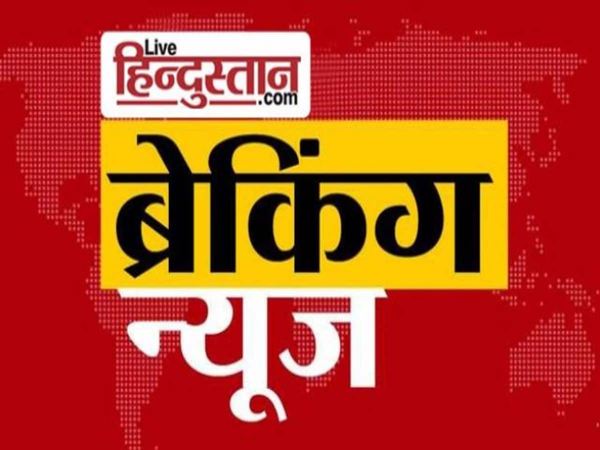 दिल्ली में बदरपुर फ्लाईओवर पर ट्रक ने कार को मारी टक्कर, 3 लोगों की मौत, 4 की हालत गंभीर