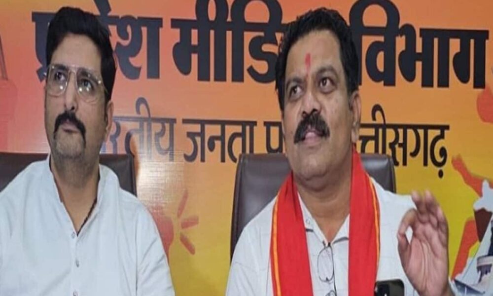 BJP taunted on the announcement of giving Rs 1 lakh to women Deputy CM said who will support the Congress which has lost trust – महिलाओं को 1 लाख देने की घोषणा पर भाजपा का तंज, डिप्टी सीएम ने कहा