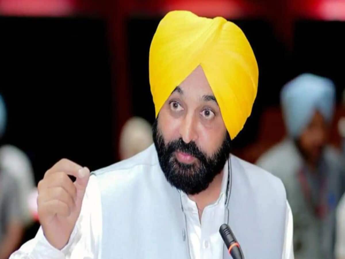 'पंजाबियों के खून से बना सुख विलास होटल असल में दुख विलास', भगवंत मान का बादल परिवार पर तीखा हमला