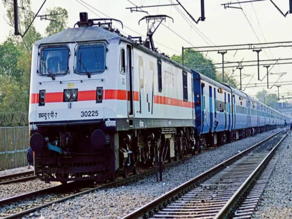Indian Railway to run Passenger Train from Gorakhpur Cantt Satellite Station Check Schedule Here Indian Railway to run Passenger Train from Gorakhpur Cantt Satellite Station Check Schedule Here