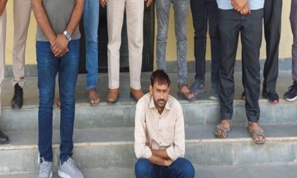 Dausa News: कांस्टेबल संजय गुर्जर हत्याकांड, 3 साल से फरार इनामी बदमाश अरेस्ट