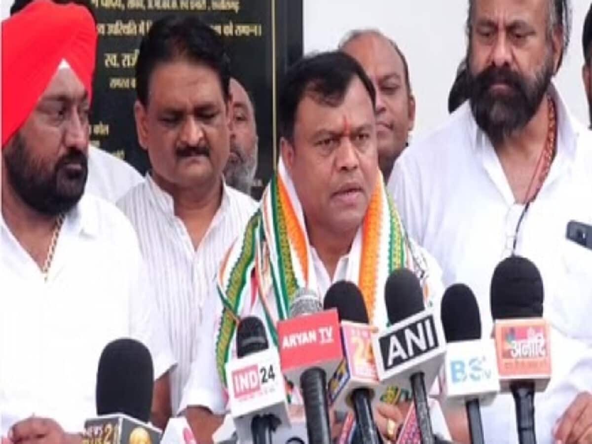 Why only BJP leaders get special security in Chhattisgarh Congress said Our leaders are also the target of Naxalites – छत्तीसगढ़ में सिर्फ भाजपा नेताओं को स्पेशल सुरक्षा क्यों, कांग्रेस बोली Why only BJP leaders get special security in Chhattisgarh Congress said Our leaders are also the target of Naxalites – छत्तीसगढ़ में सिर्फ भाजपा नेताओं को स्पेशल सुरक्षा क्यों, कांग्रेस बोली