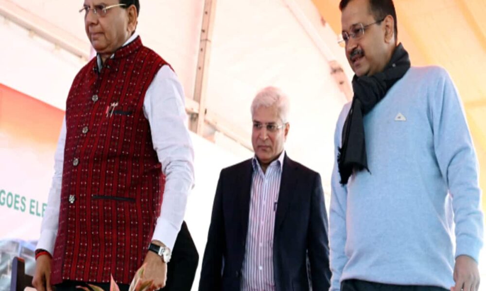 DDA notice for demolishing houses of Hindu refugees aap alleged LG vinai kumar saxena is responsible – हिंदू शरणार्थियों पर रार, AAP बोली