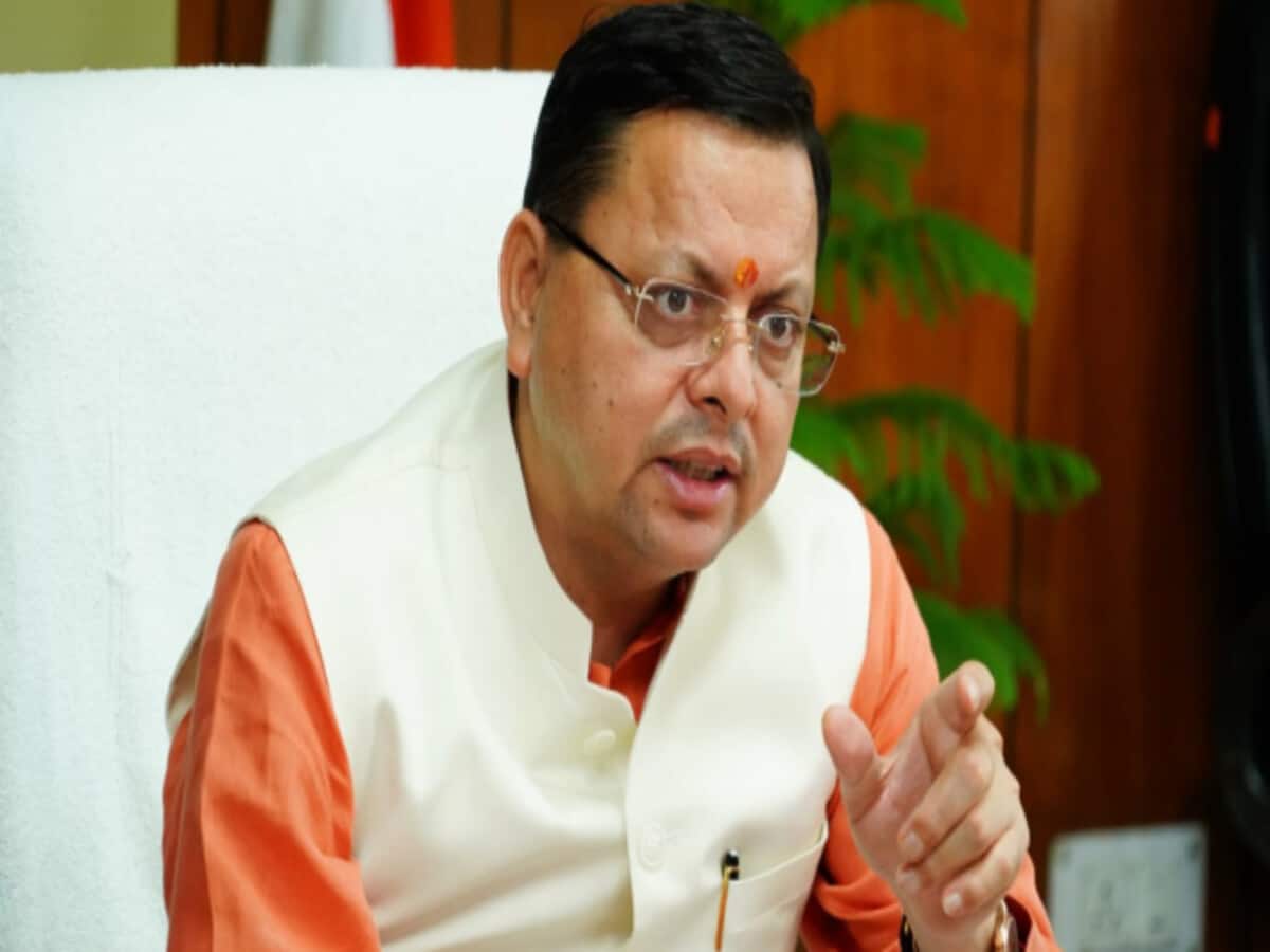 फ्री राशन से जुड़े मामले में धामी सरकार का ऐक्शन, खाद्य उपायुक्त राहुल शर्मा के अधिकार सीज फ्री राशन से जुड़े मामले में धामी सरकार का ऐक्शन, खाद्य उपायुक्त राहुल शर्मा के अधिकार सीज