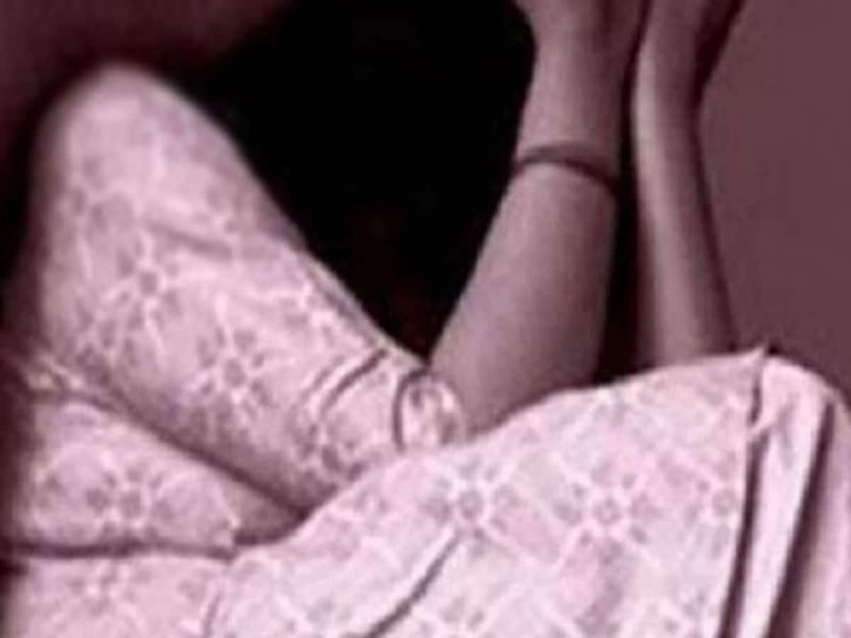 THAR के लिए हैवान बना पति, पीट-पीटकर पत्नी को मार डाला; पिछले साल हुई थी शादी THAR के लिए हैवान बना पति, पीट-पीटकर पत्नी को मार डाला; पिछले साल हुई थी शादी
