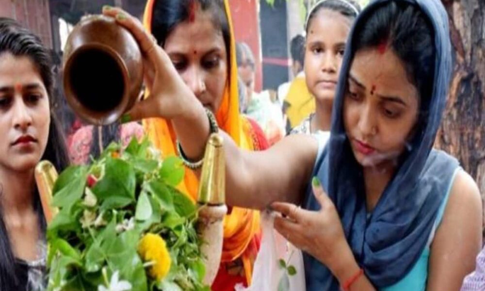 shani sade sati and dhaiya upay remedies mahashivratri vrat 2024 shiv ji ko kya chadana chaiye