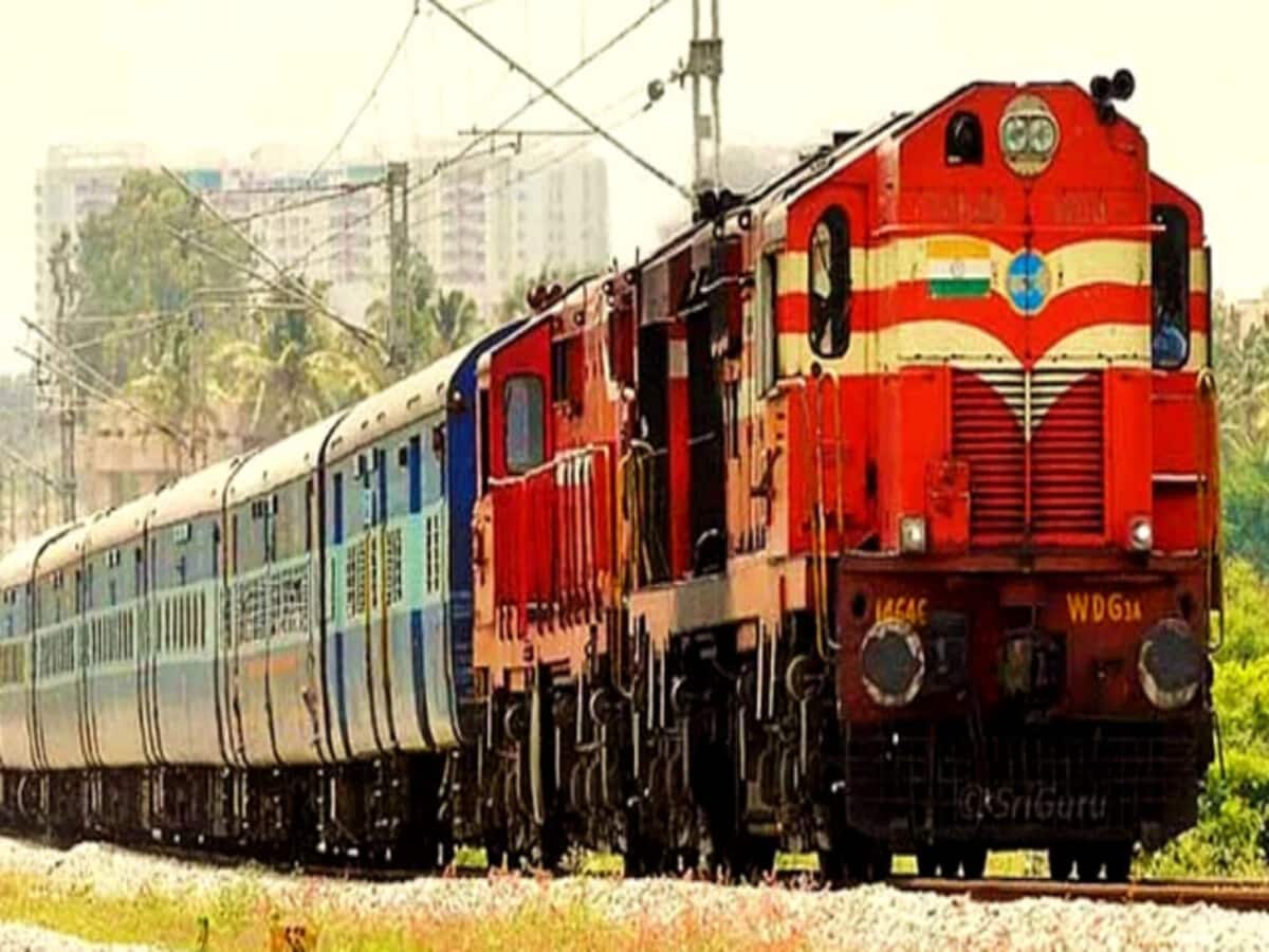 UP Bihar Holi special trains list UP Bihar Holi special trains list