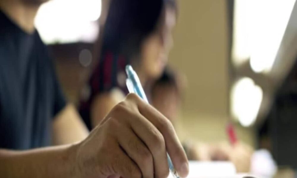 डेट शीट निकाली, एडमिट कार्ड भी बांट दिया; फिर एग्जाम लेना ही भूल गई यूनिवर्सिटी