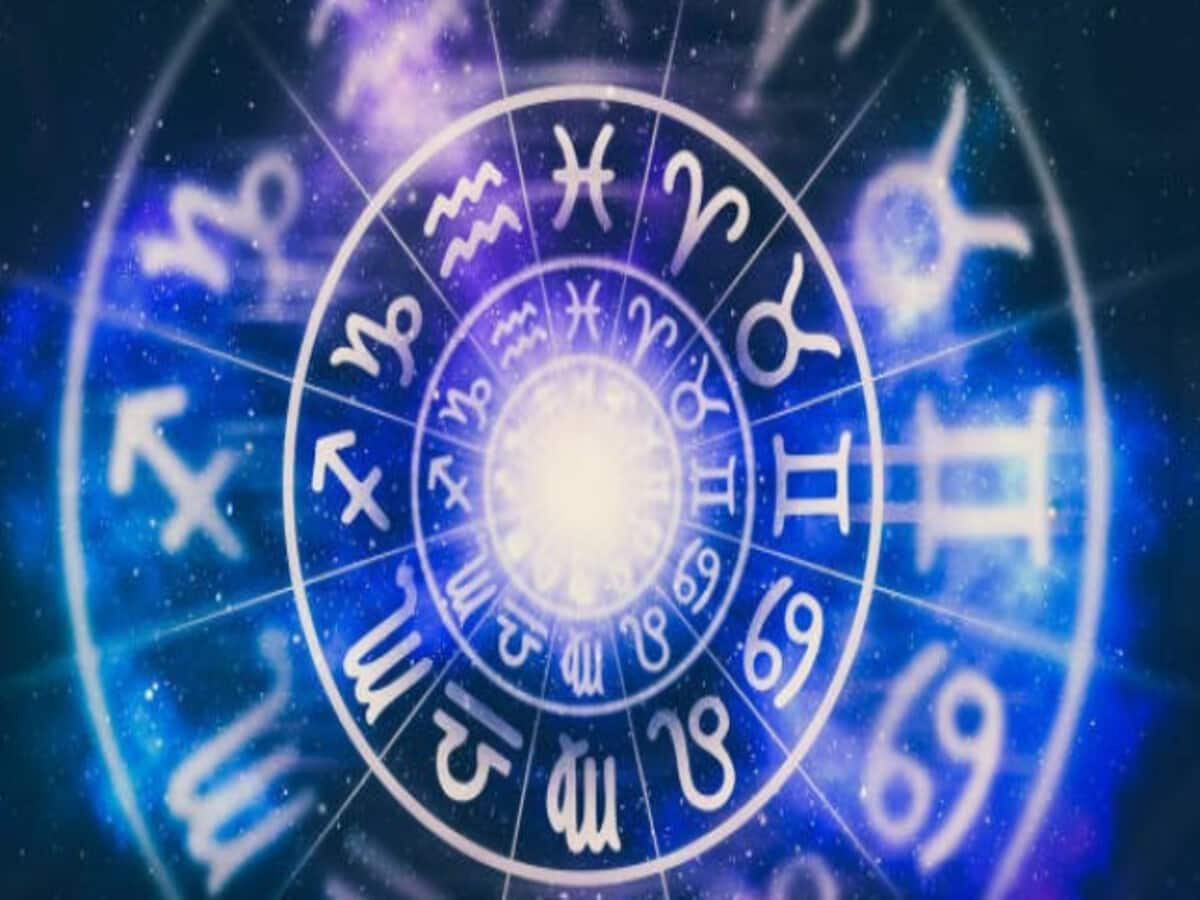 Rashifal Horoscope April 2024 Grah Gochar will give goodluck and wealth to these zodiac sign Know Future Predictions