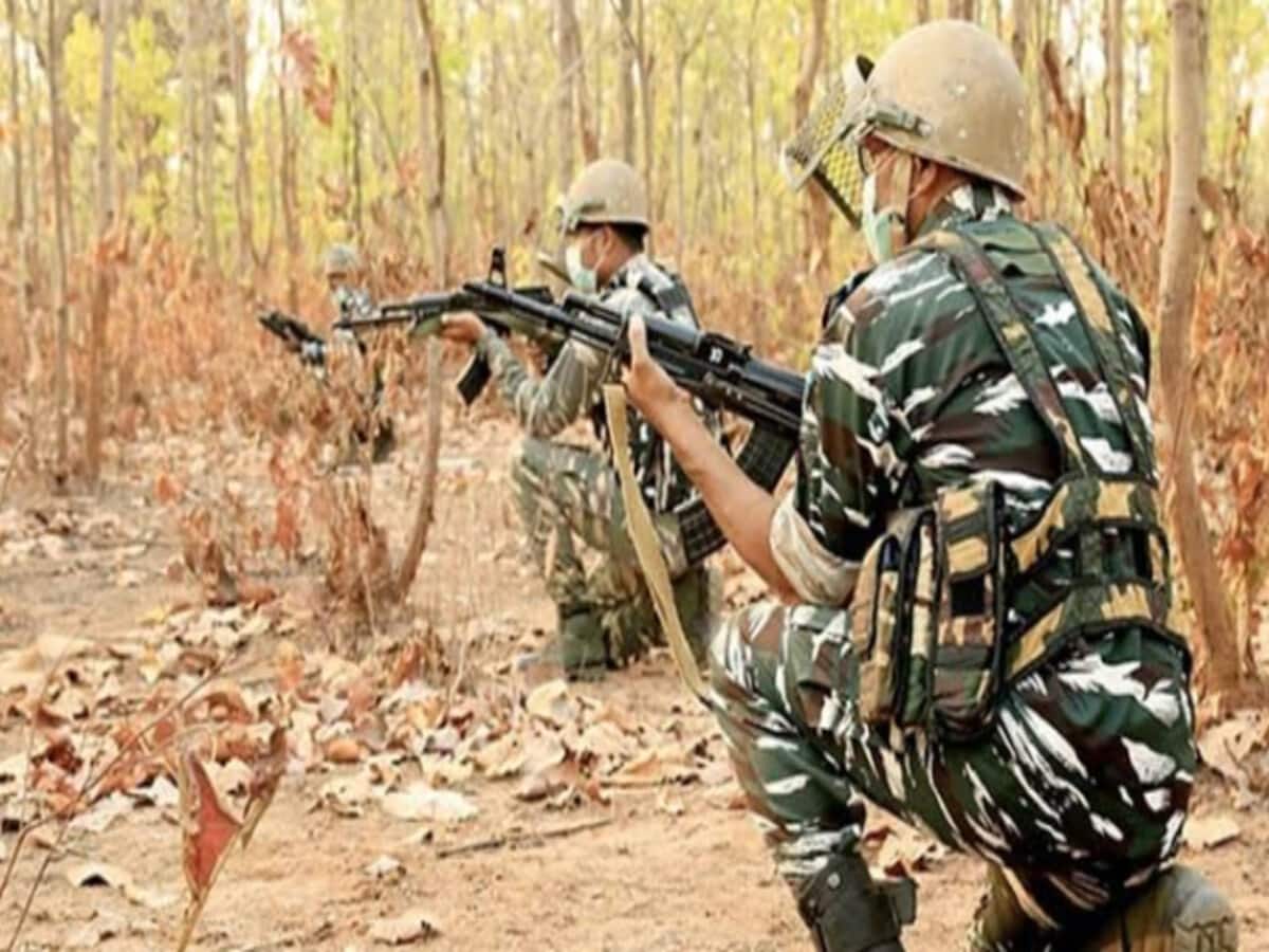 छत्तीसगढ़ में ऐक्शन में सरकार, 3 महीने में 6 दर्जन नक्सलियों का सफाया; किसका था निर्देश छत्तीसगढ़ में ऐक्शन में सरकार, 3 महीने में 6 दर्जन नक्सलियों का सफाया; किसका था निर्देश