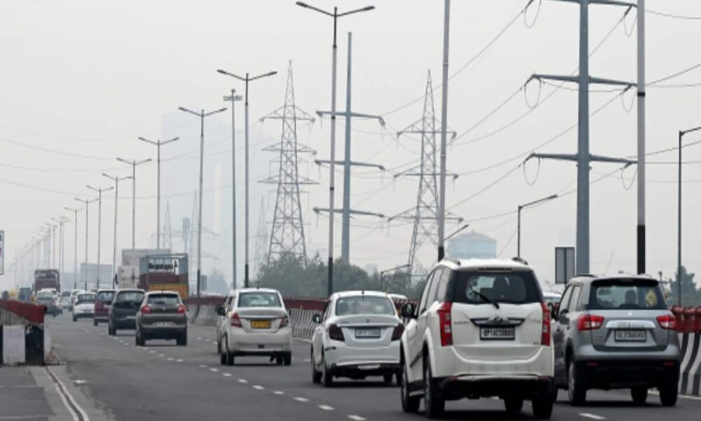 NCR वालों के लिए गुड न्यूज, एक्सप्रेसवे के किनारे 30 हजार वर्ग मीटर जमीन पर रेस्तरां स्ट्रीट बनाने की तैयारी