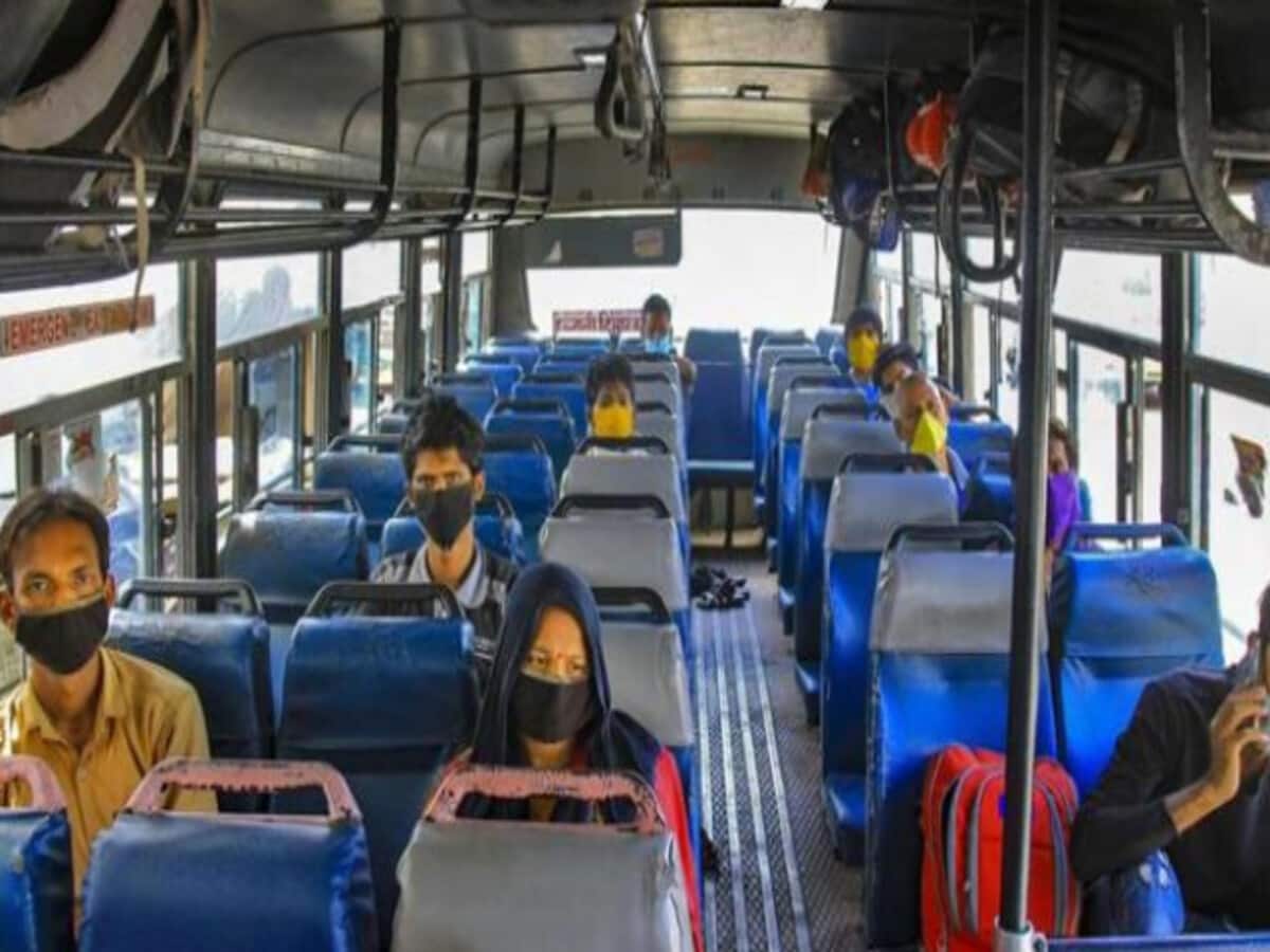 राजस्थान की रोडवेज बसों में अब बुजुर्गों को मिलेगी 50 फीसदी की छूट, आदेश जारी राजस्थान की रोडवेज बसों में अब बुजुर्गों को मिलेगी 50 फीसदी की छूट, आदेश जारी