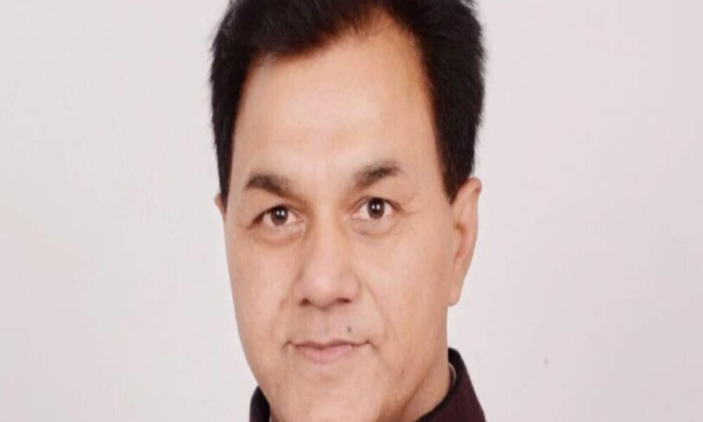 कांग्रेस को लोकसभा चुनाव से पहले फिर झटका, पंजाब में विधायक ने छोड़ा 'हाथ' का साथ