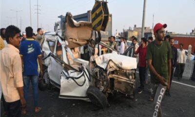 दिल्ली-मेरठ एक्सप्रेसवे पर स्कूल वैन और ट्रक की भिड़ंत, ड्राइवर और 2 बच्चों की मौके पर मौत; 9 छात्र घायल