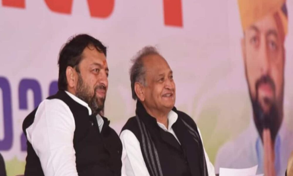 कांग्रेस को झटका, राजसंमद से सुदर्शन सिंह रावत ने चुनाव लड़ने से किया इंकार, वजह भी बताई