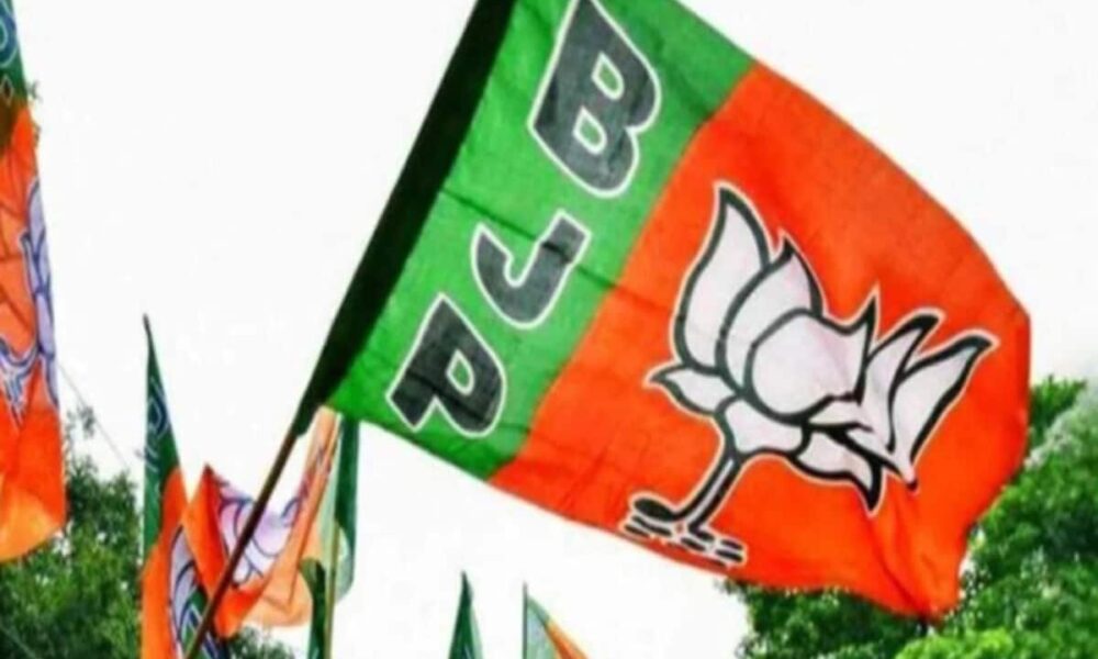 up top news today 15 March 2024 ramzan mubarak first juma cm yogi balrampur visit politics akhilesh yadav mayawati