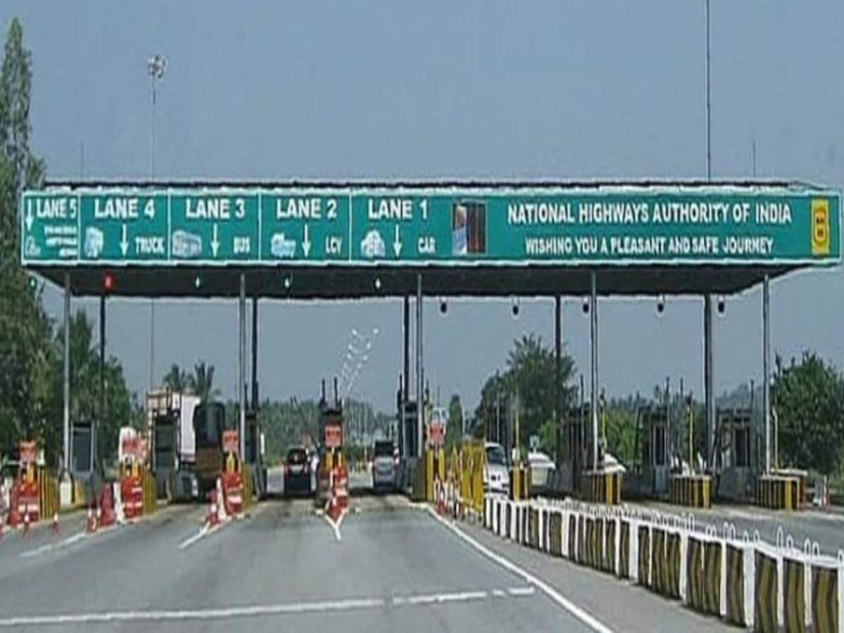 देहरादून-हरिद्वार हाईवे पर लच्छीवाला टोल प्लाजा में बढ़ेगी फीस; अब इतने चुकाने होंगे रुपये देहरादून-हरिद्वार हाईवे पर लच्छीवाला टोल प्लाजा में बढ़ेगी फीस; अब इतने चुकाने होंगे रुपये