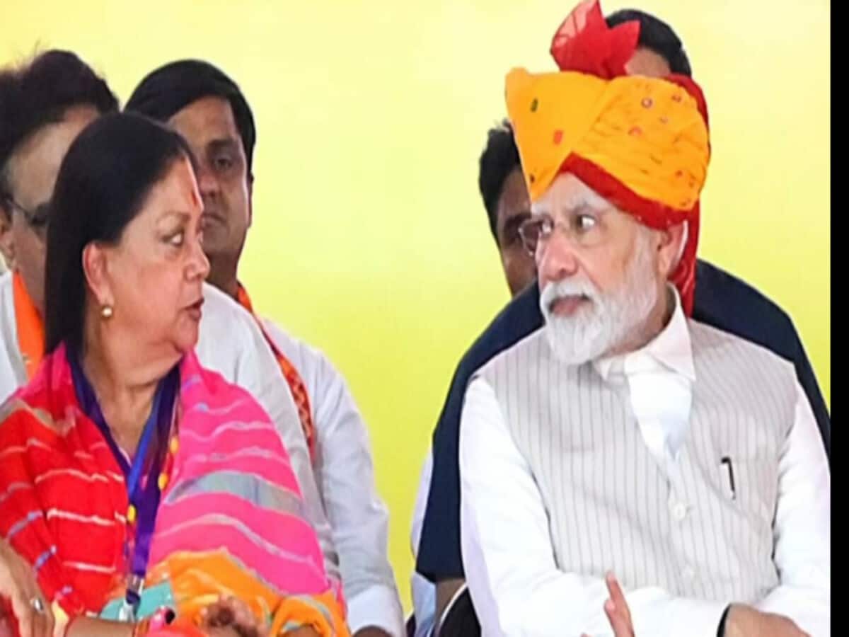 Lok Sabha elections : शिवराज सिंह को दिल्ली बुलाया, वसुंधरा राजे को क्यों नहीं? समझिए सियासी मायने Lok Sabha elections : शिवराज सिंह को दिल्ली बुलाया, वसुंधरा राजे को क्यों नहीं? समझिए सियासी मायने