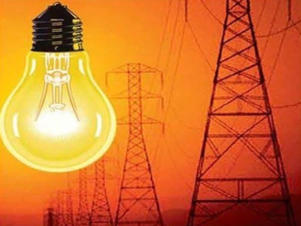 एसडीओ ने डांटा तो कर्मी ने 3 घंटे बंद की बिजली, हंगामा के बाद दर्ज किया गया मुकदमा