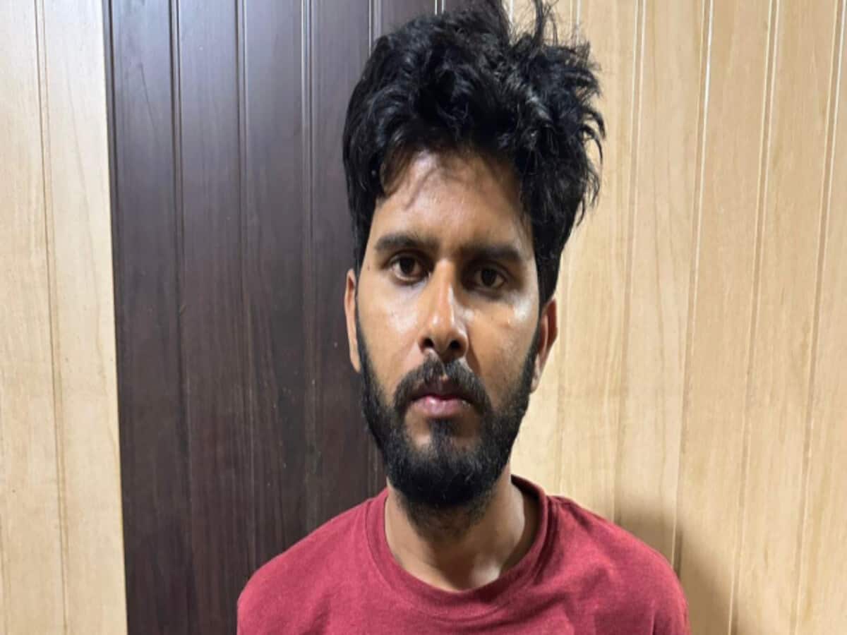 UP Police paper leak case mastermind Rajiv Narayan Mishra arrested STF gets big success UP Police paper leak case mastermind Rajiv Narayan Mishra arrested STF gets big success
