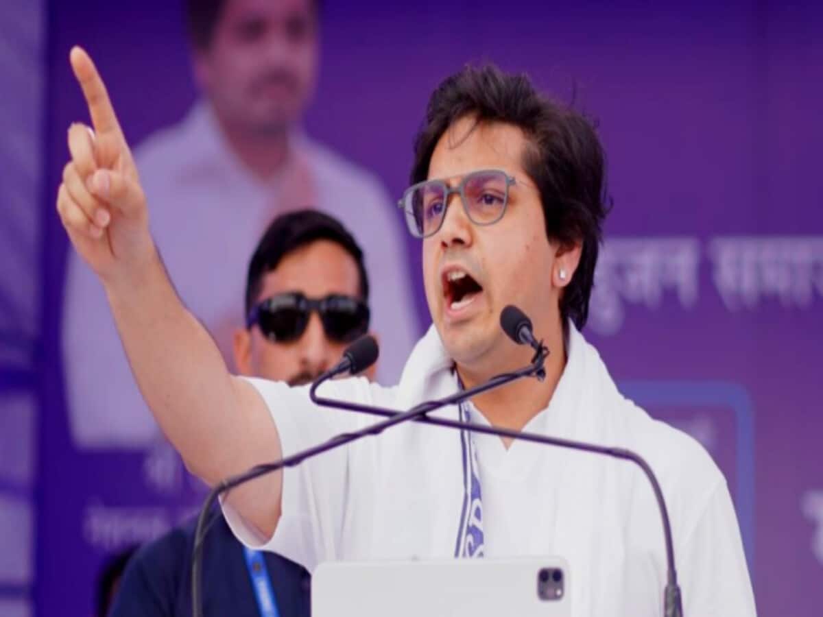 आकाश आनंद आज पूर्वांचल में करेंगे बसपा के चुनावी अभियान का आगाज, कल मायावती की गोरखपुर में जनसभा आकाश आनंद आज पूर्वांचल में करेंगे बसपा के चुनावी अभियान का आगाज, कल मायावती की गोरखपुर में जनसभा