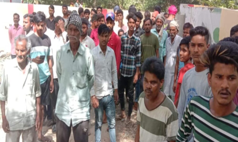 पीलीभीत और कैराना से आई मतदान बहिष्‍कार की खबर, मनाने में जुटा प्रशासन