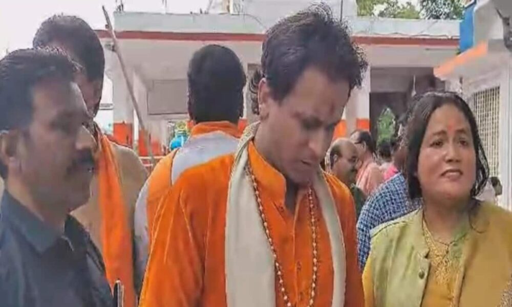 मध्य प्रदेश में 8 लोगों ने किया धर्म परिवर्तन, बन गए हिंदू; अब क्या रखा नाम