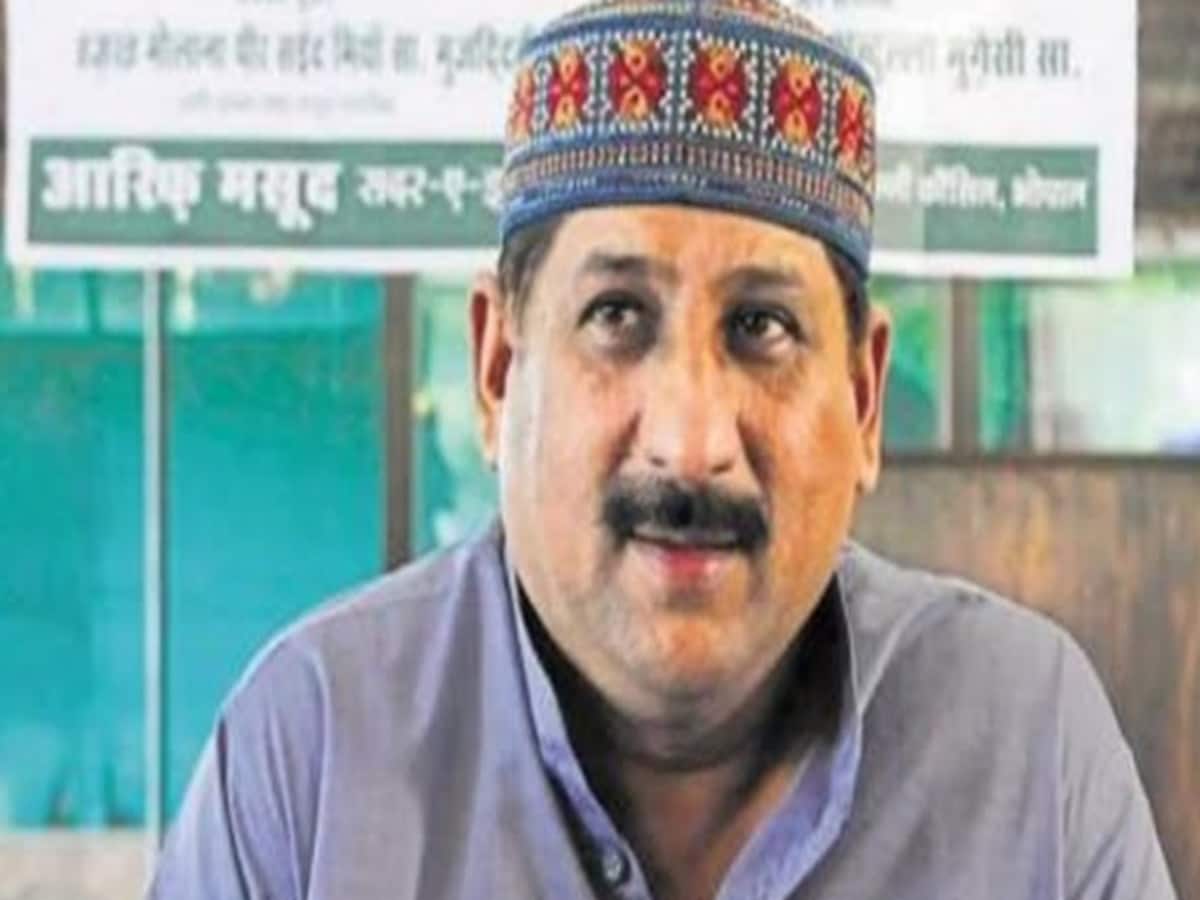 मध्य प्रदेश के तेजतर्रार कांग्रेसी MLA की विधायकी खतरे में, हाईकोर्ट ने चुनौती देने वाली याचिका स्वीकारी मध्य प्रदेश के तेजतर्रार कांग्रेसी MLA की विधायकी खतरे में, हाईकोर्ट ने चुनौती देने वाली याचिका स्वीकारी