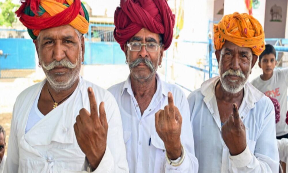 दूसरे चरण में त्रिपुरा-मणिपुर में बंपर वोटिंग, यूपी-बिहार का भी जानें हाल; सामने आया फाइनल आंकड़ा