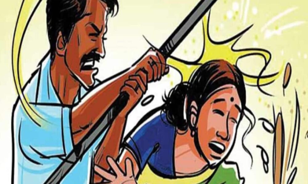 शराब के लिए पत्नी ने नहीं दिए पैसे, गुस्से में आग बबूला हुआ पति, डंडे से पीटकर की हत्या