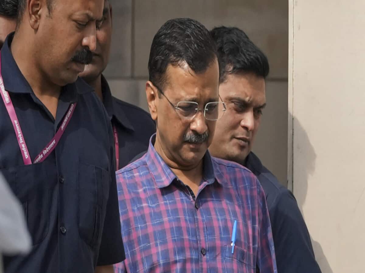 गिरफ्तारी लोकतंत्र के सिद्धांतों पर हमला, सुप्रीम कोर्ट में केजरीवाल की क्या दलील?